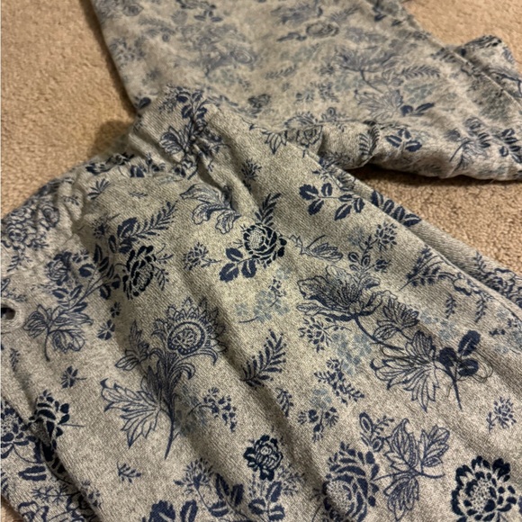 Lucky Brand Grey Floral Pajama Set - Picture 4 of 5